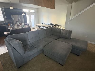 Spacious Gray Sectional Sofa with Reversible Chaise and Ottoman - Tufted Back, Excellent Condition