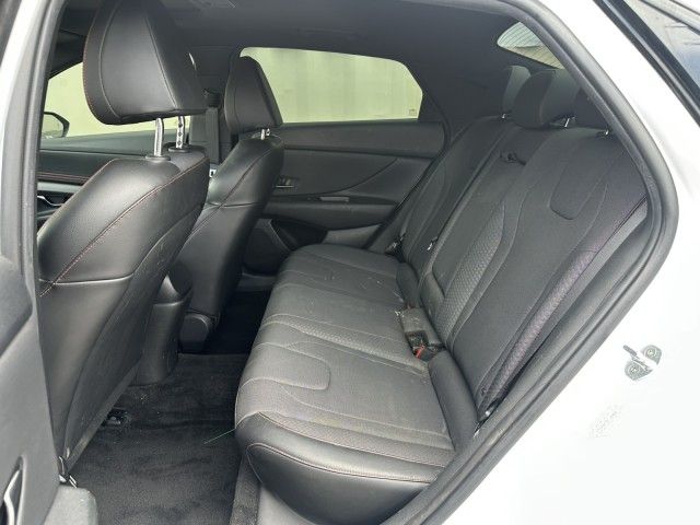 Main image 7