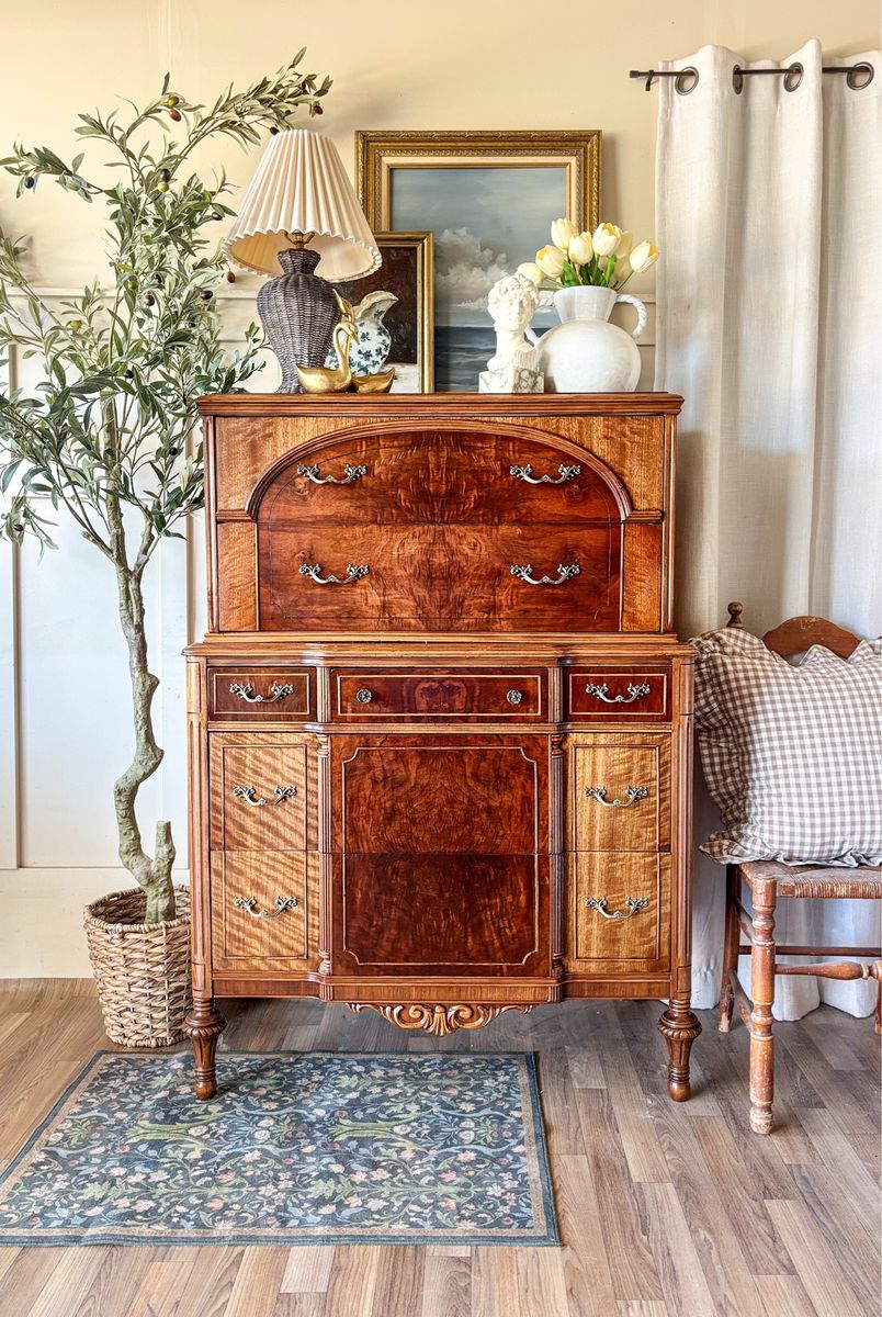 *FREE DELIVERY* Antique French Flame Walnut Burl Chest of Drawers/Dresser