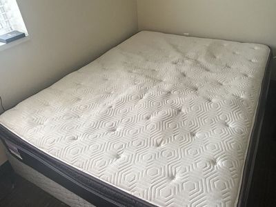 Comfortable Queen Size Mattress and Box Spring Set - Excellent Condition