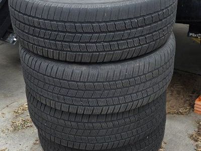 Used Tires 275/60R20 - Set of 4, All-Season Tread