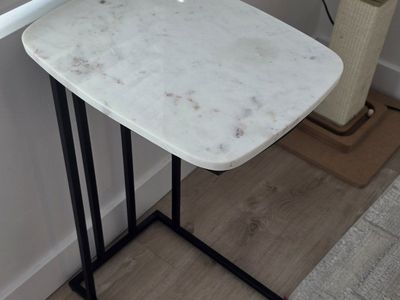 marble end table