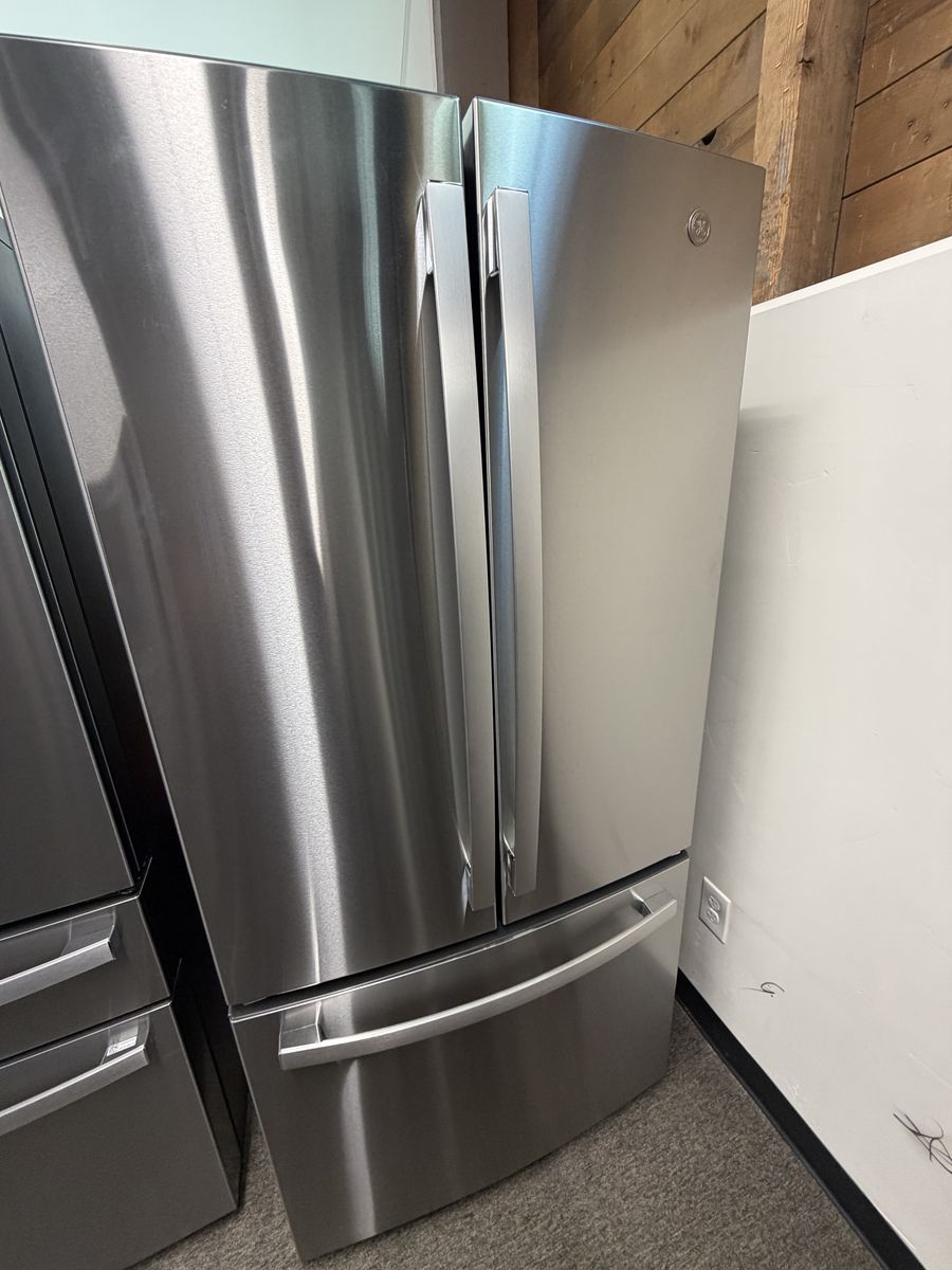 GE French Door Refrigerator - Stainless Steel, Bottom Freezer