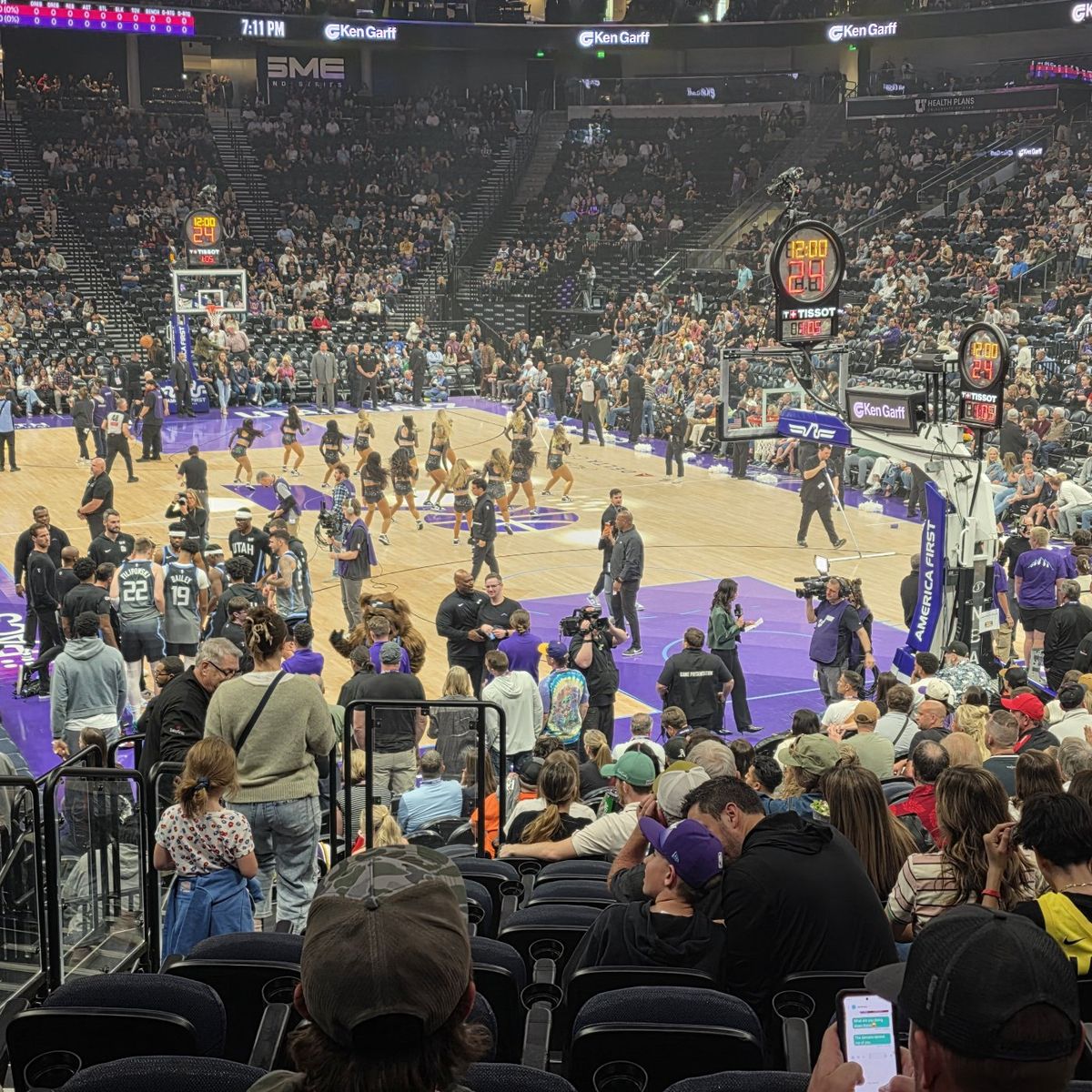 Row 3 Sec 3 LWR BWL Jazz Wizards, +