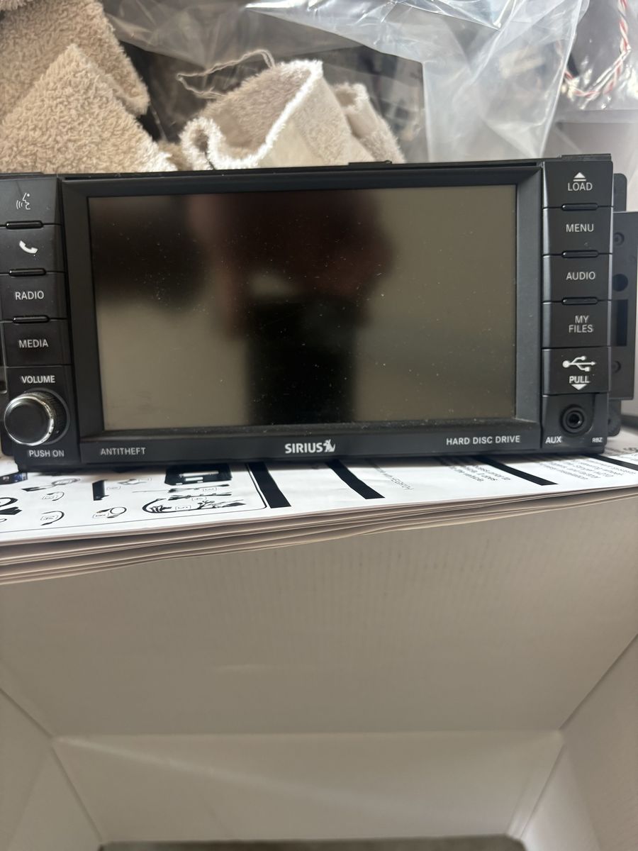 OEM Alpine Sirius Hard Disc Drive Head Unit for 2016 Jeep Wrangler - Perfect Condition