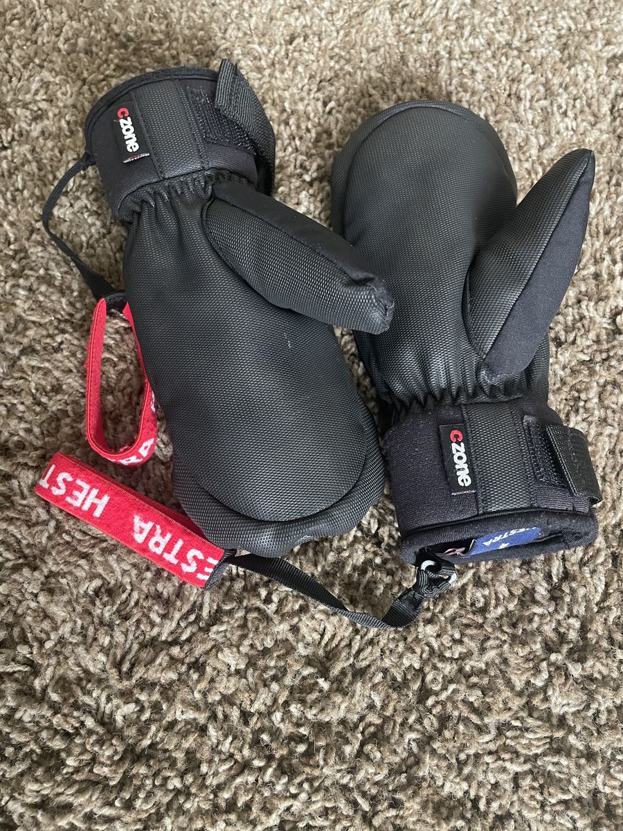Kid Size Snow Gloves - Hestra Brand