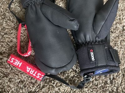 Kid Size Snow Gloves - Hestra Brand