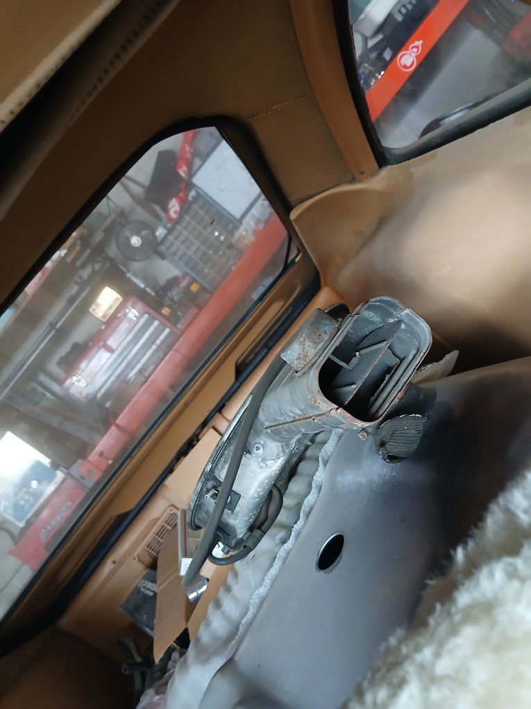 Main image 5