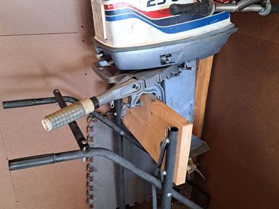 25HP Evinrude 2 Stroke Outboard