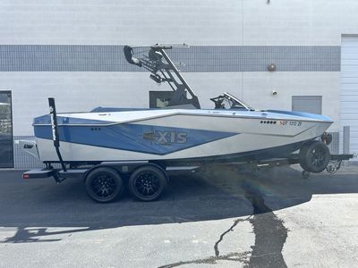 2023 Axis Wake Research T220