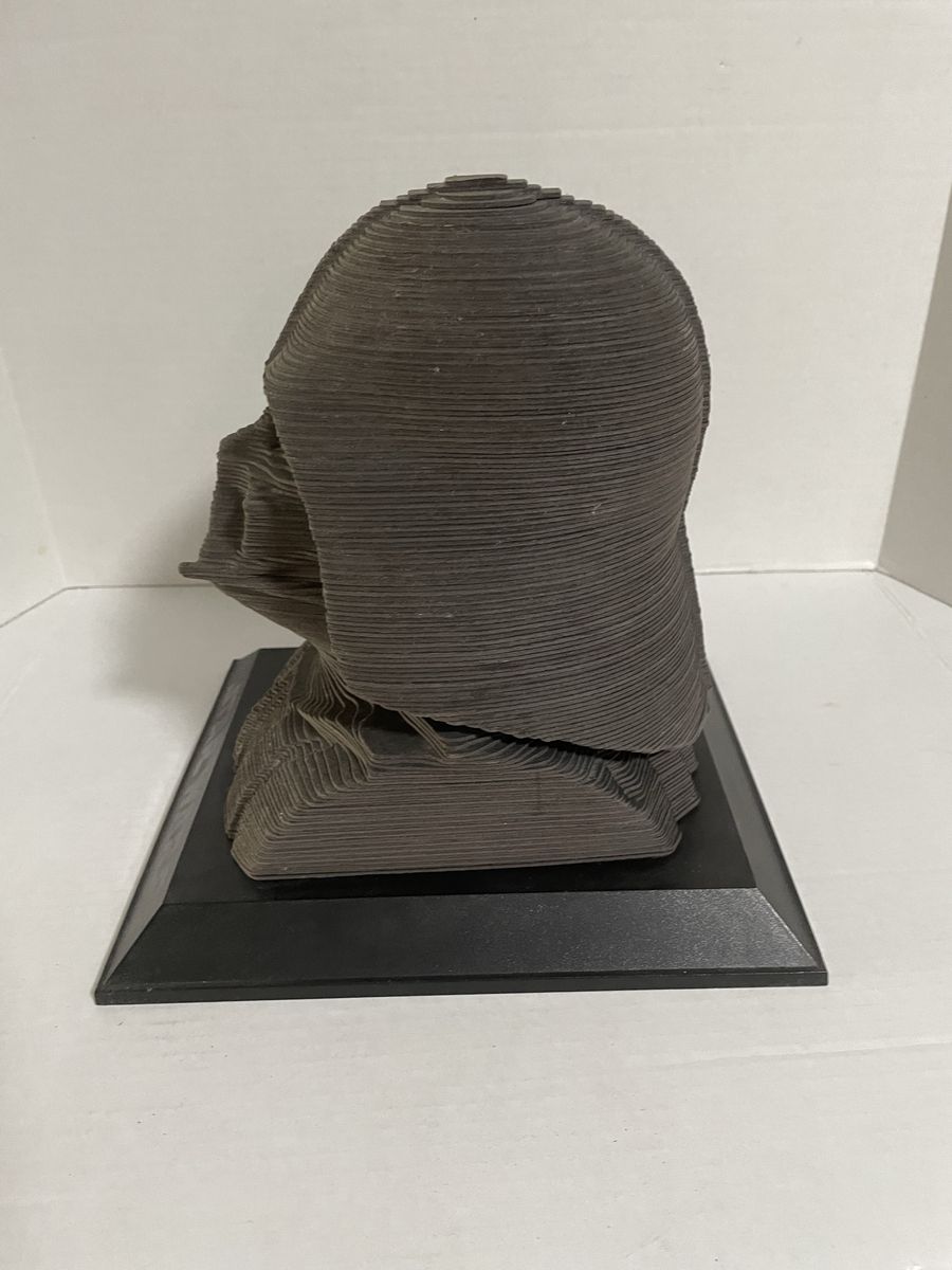 Main image 4
