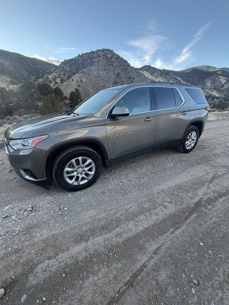 2019 CHEVROLET TRAVERSE LT