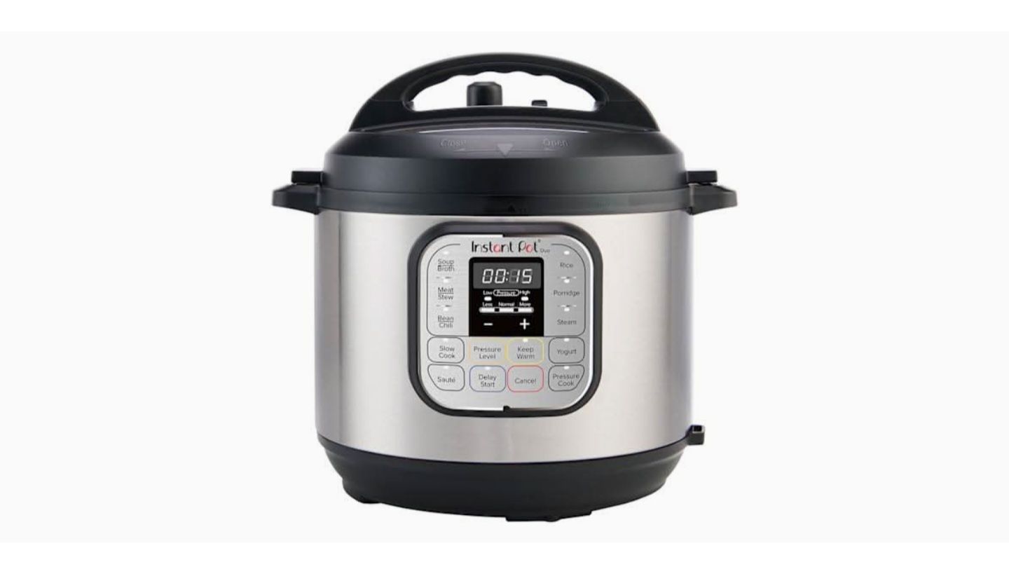 New in Box Instant Pot Duo 7 in 1 Multi-Cooker, 3 Quarts