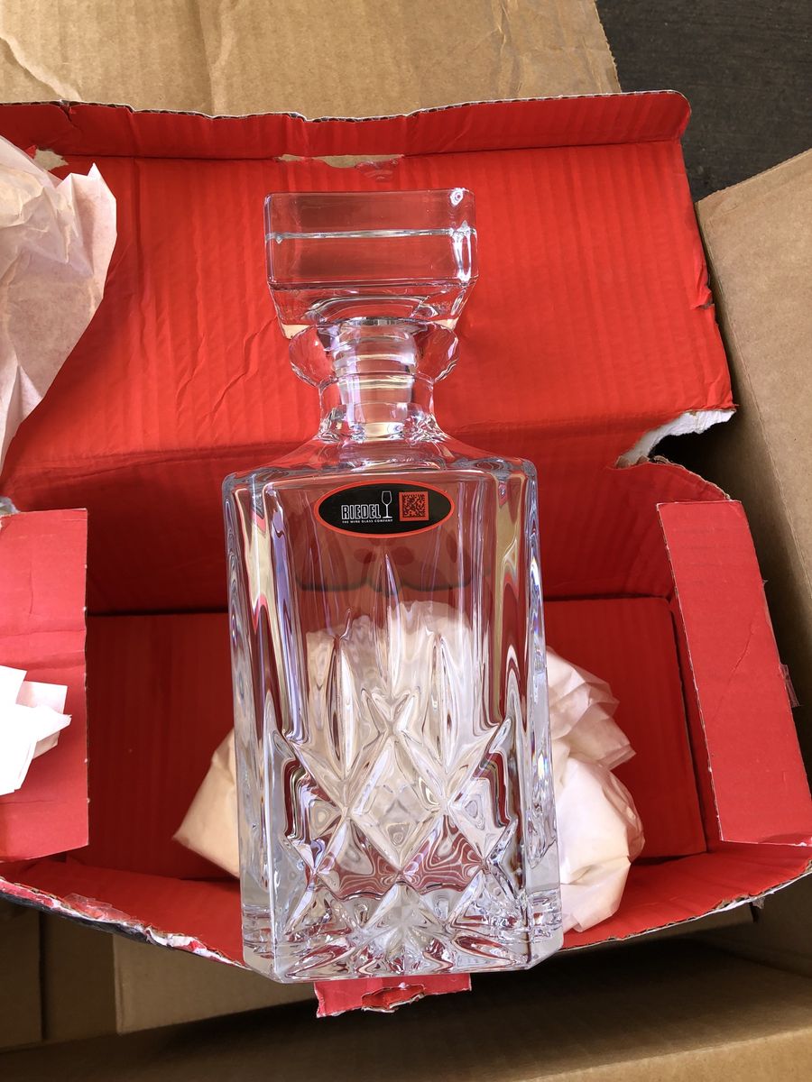 RIEDEL Spey 26.46oz Crystal Decanter with Stopper - New in Box, Square Glass Whiskey Bottle