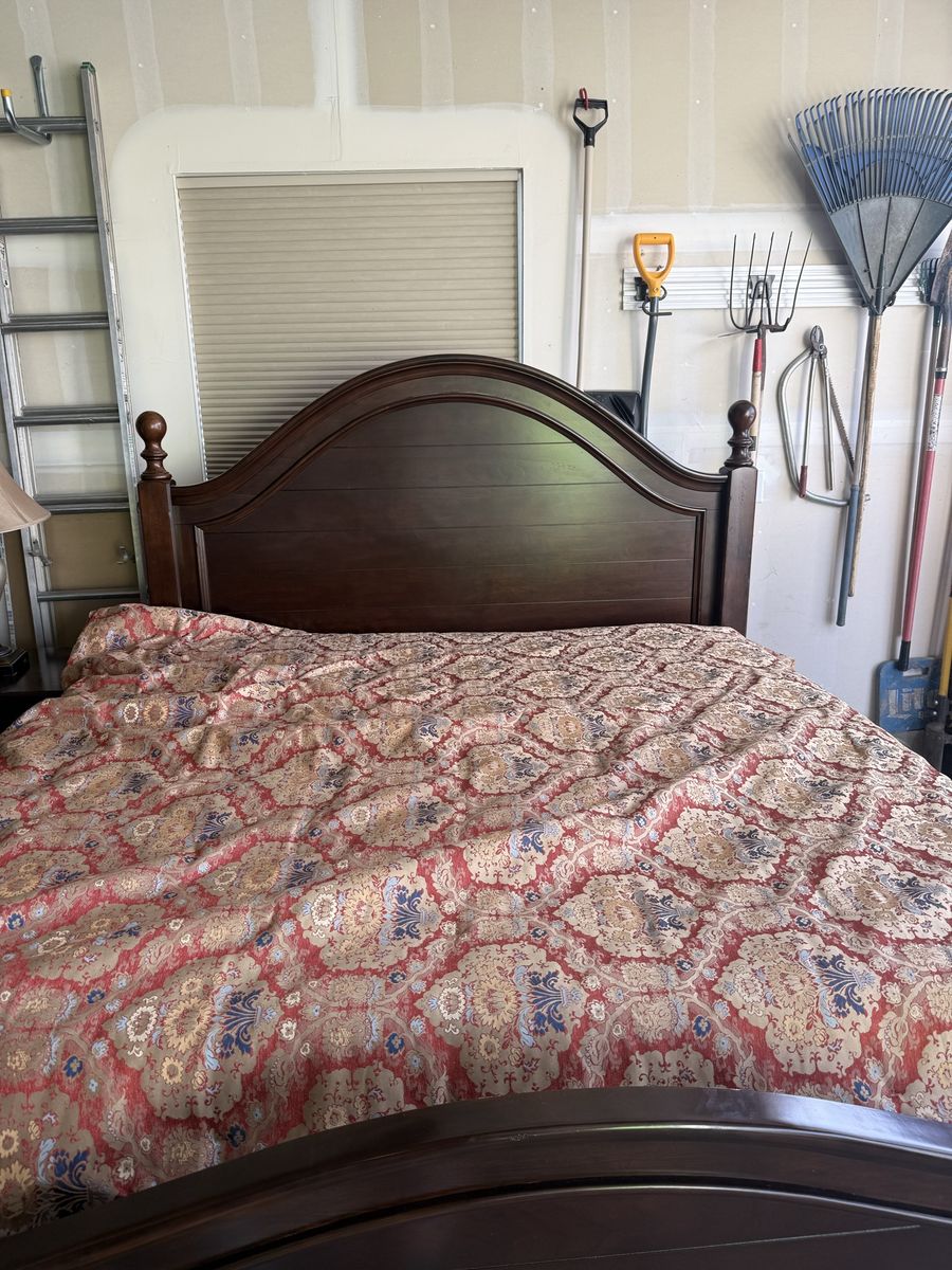 King Bedroom set