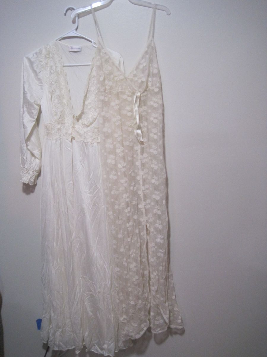 Vintage Shadowline Nightgown & Robe Peignoir Set Women Medium Nylon Ivory Bridal