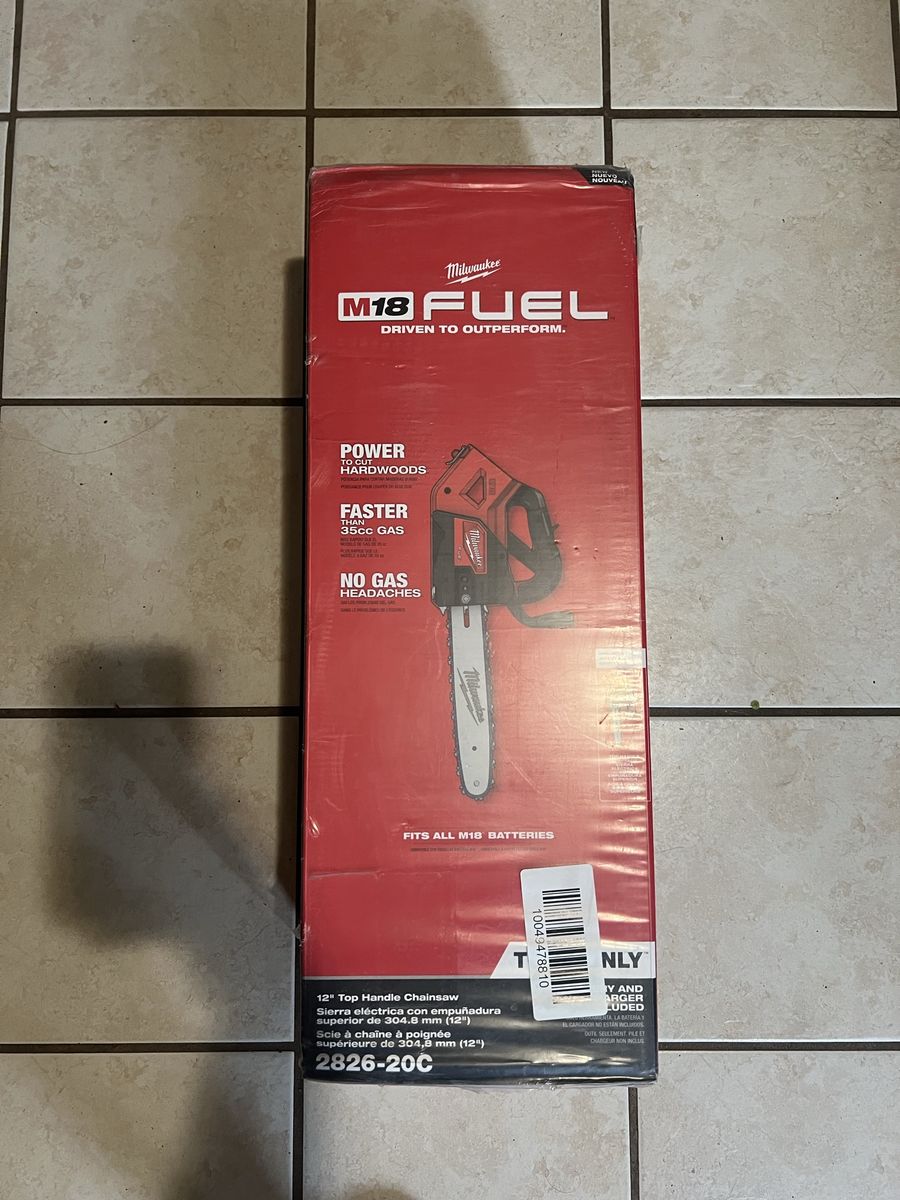 Milwaukee M18 FUEL 12" Chainsaw