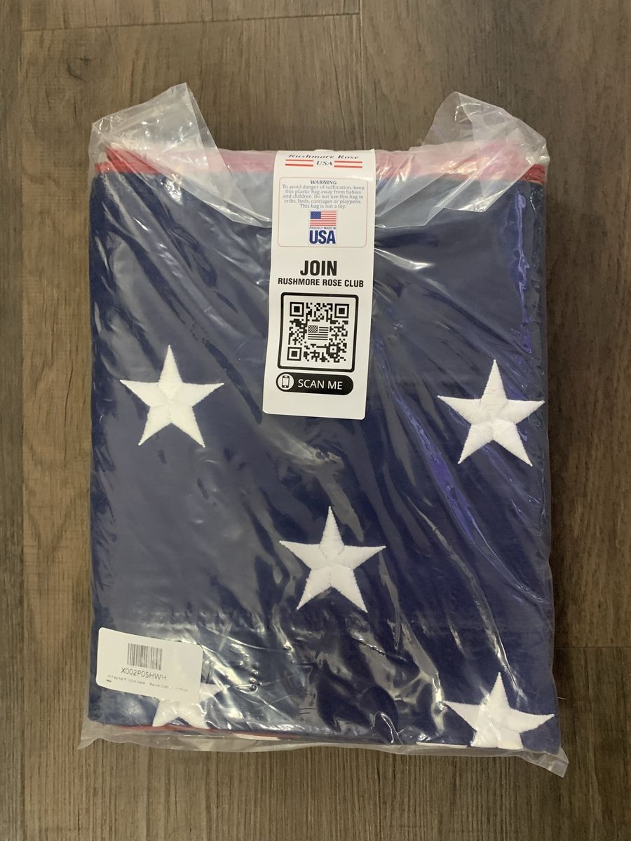 2 American flags