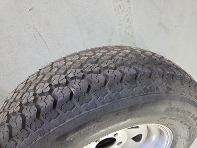 LoadStar trailer tire with wheel