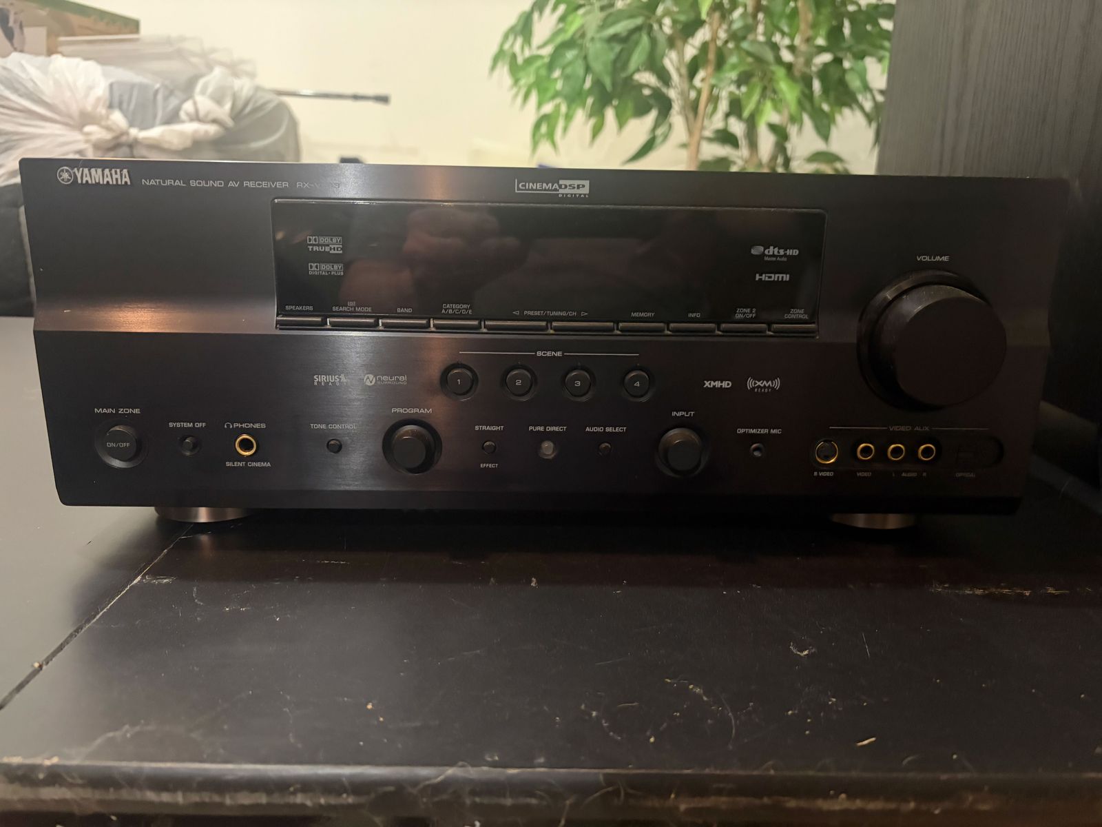 Yamaha Natural Sound AV Receiver RX-V673 Home Audio Component