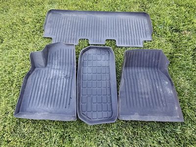 Tesla Floor Mats