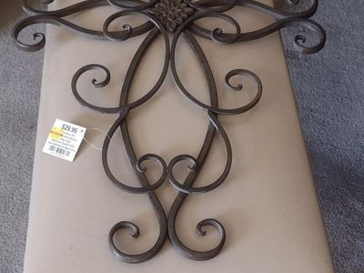 Iron metal wall decor never used