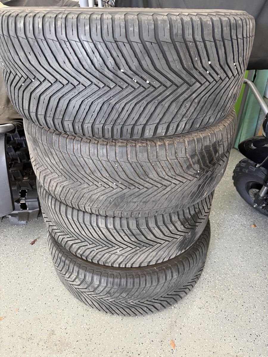Michelin 285 / 45 R22 ExtraLoad