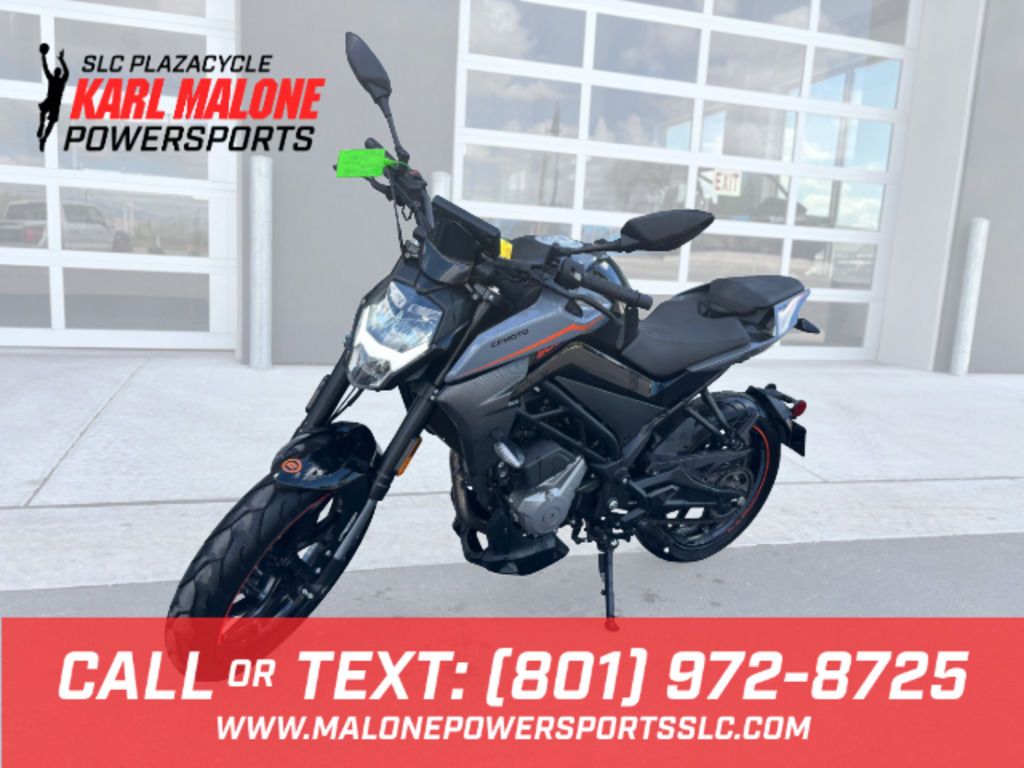 2022 CFMOTO CF300-US