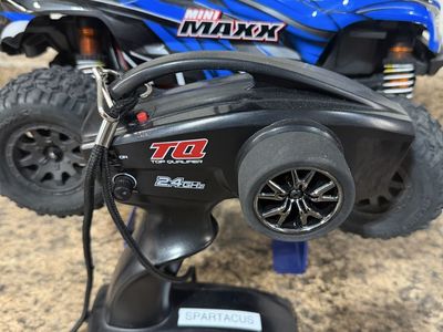 Traxxas Mini Maxx RC Monster Truck & TQ 2.4GHz Radio Controller - Blue/Black
