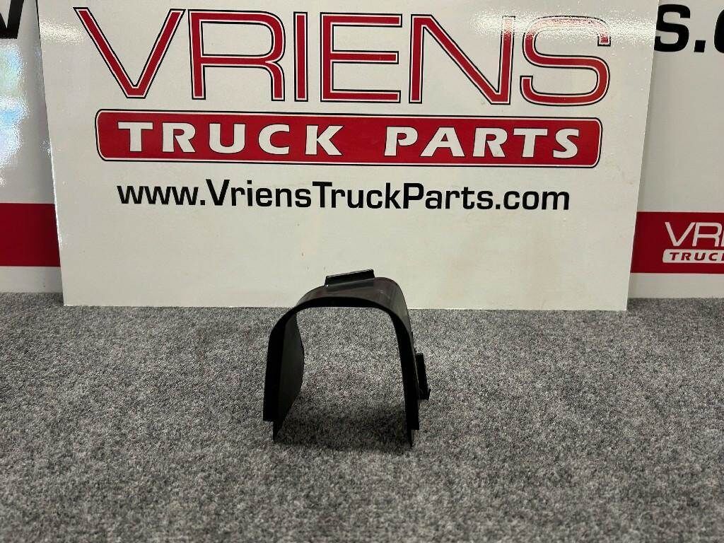 Kenworth T680 Right Bracket for a Peterbilt 579