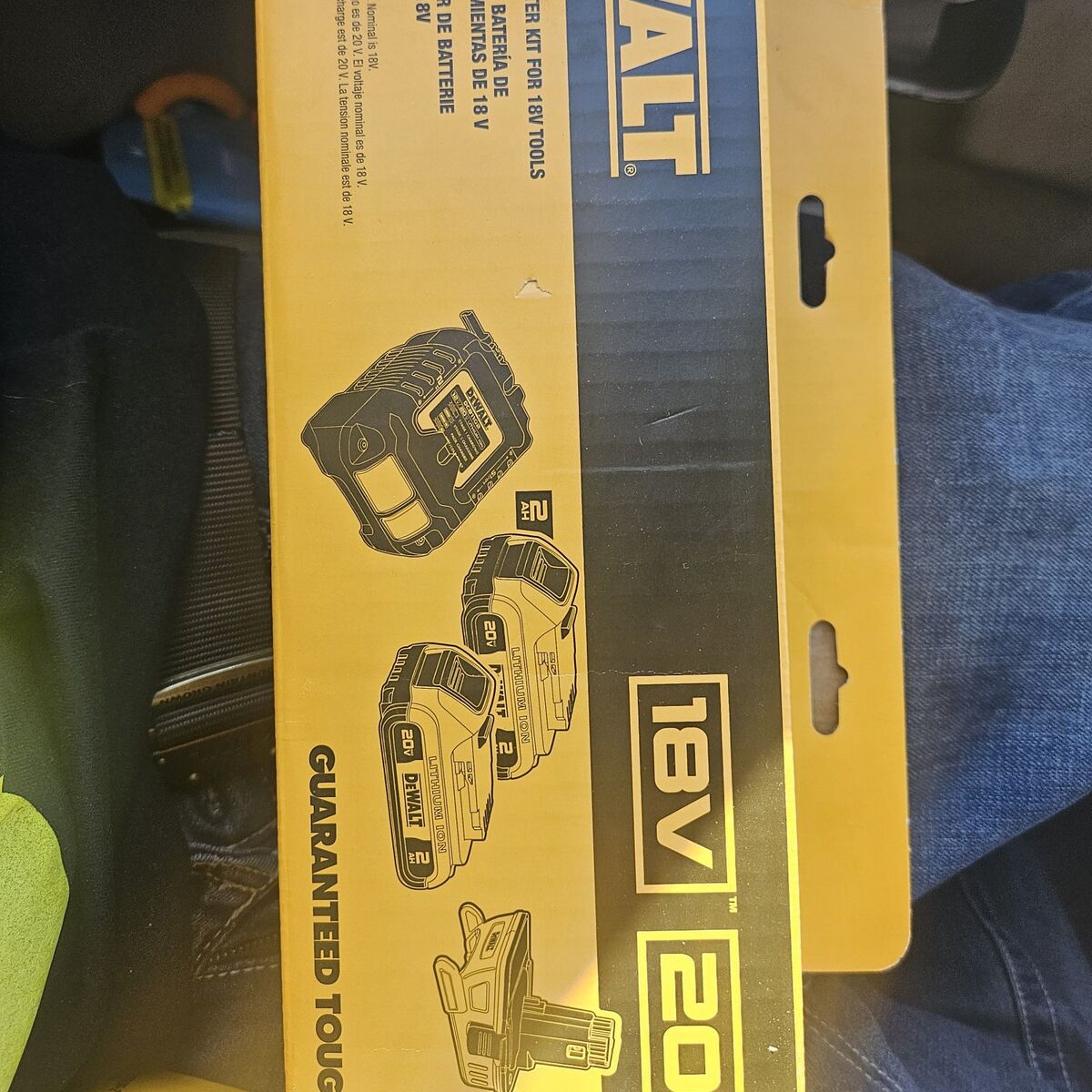 Dewalt 18v/20v Batteries and charger