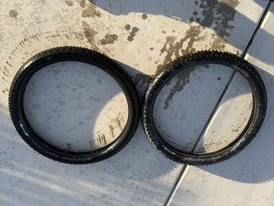 Tubeless Mountain Bike Tires