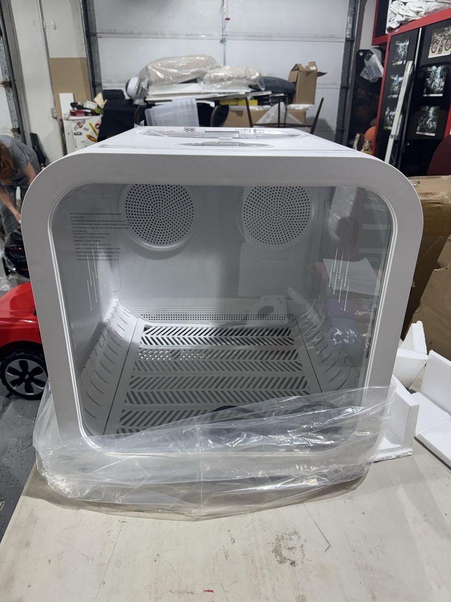 Homerunpet Drybo Plus High-End Dual Fan Pet Drying Oven Dryer for Cats & Small Dogs - New in Box with Manual