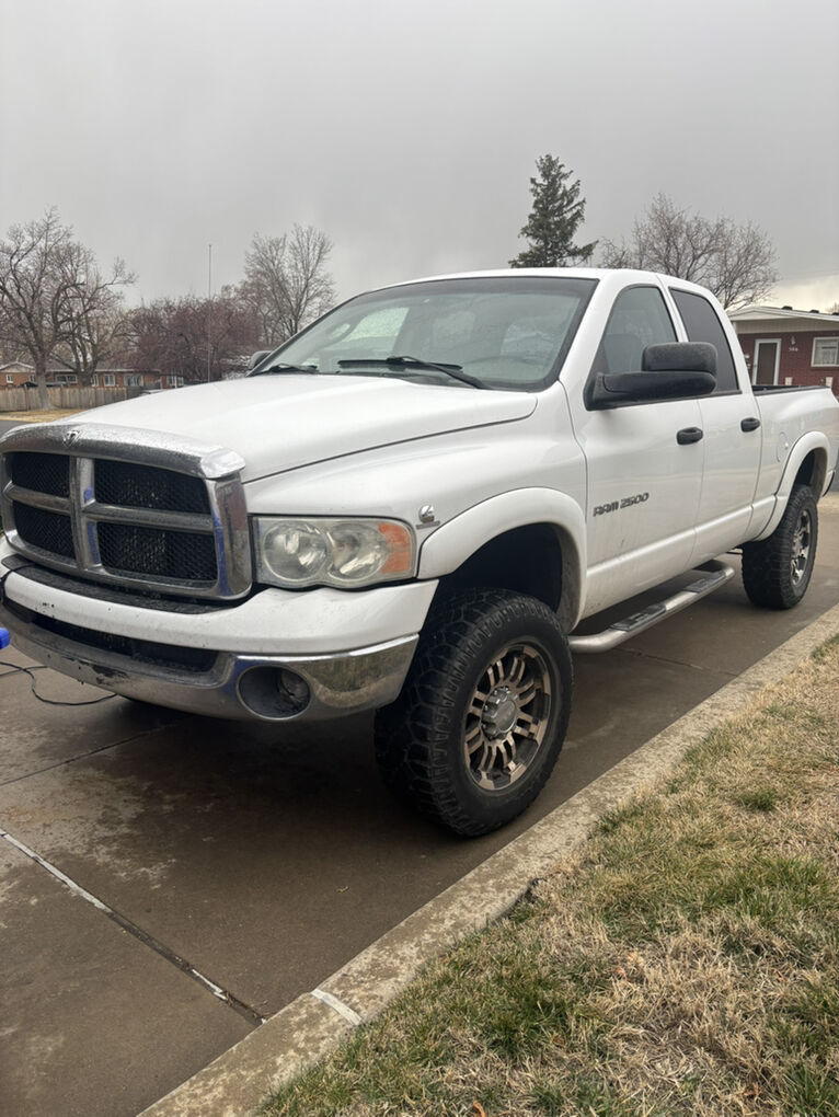 2003 Dodge Ram 2500 SLT