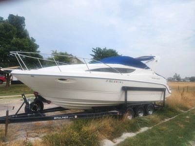 2003 Bayliner 285 Ciera cabin cruiser