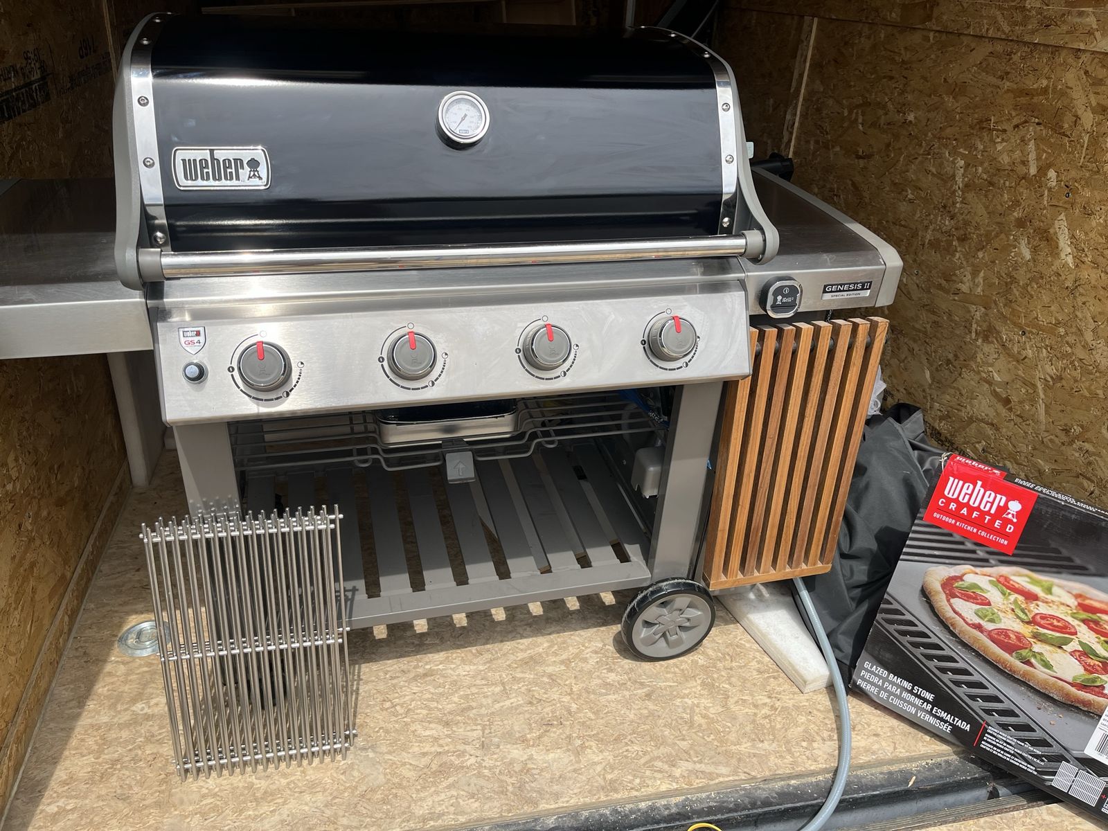 Weber E410 Genesis ll special edition