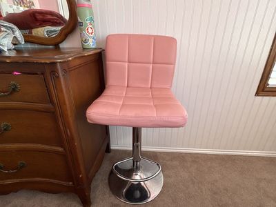 Pink Adjustable Bar Stool Swivel Chair with Backrest