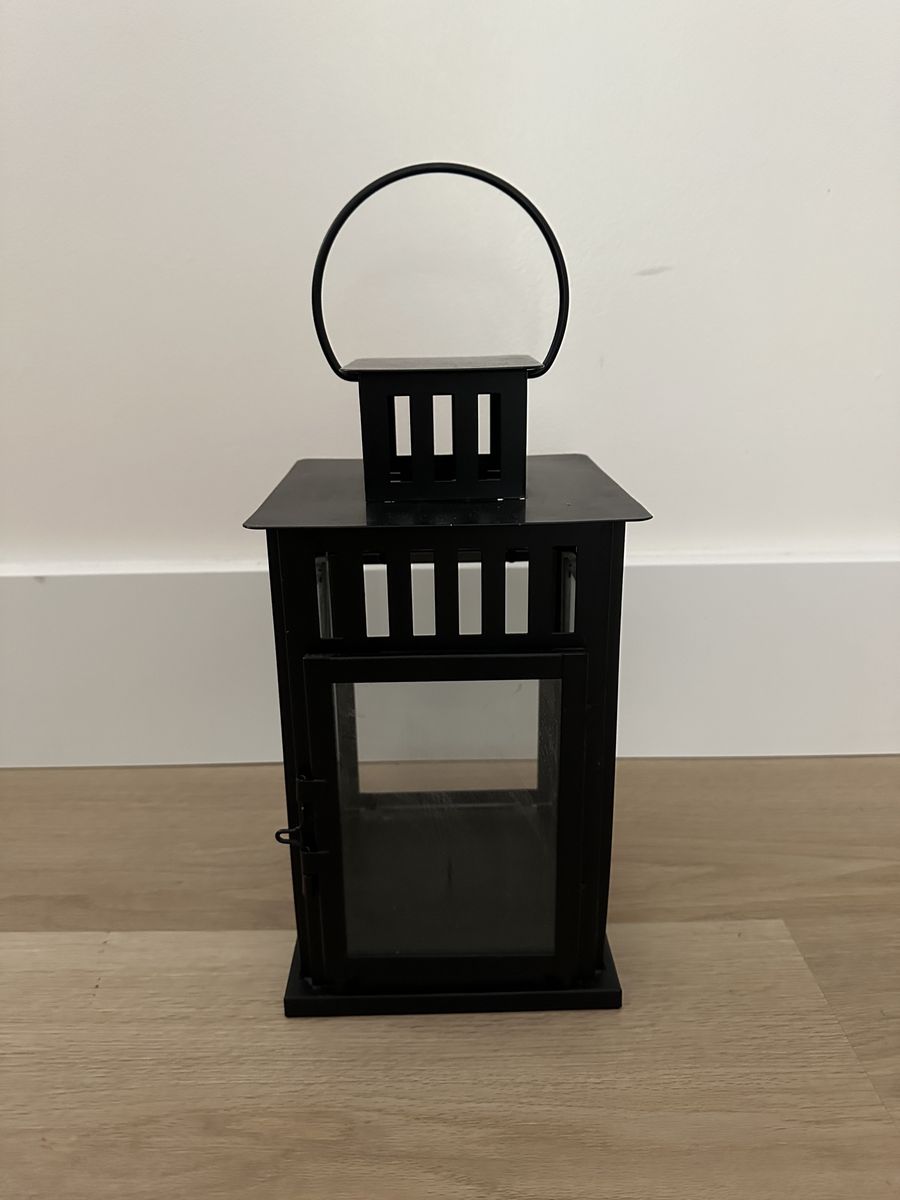 Main image 10