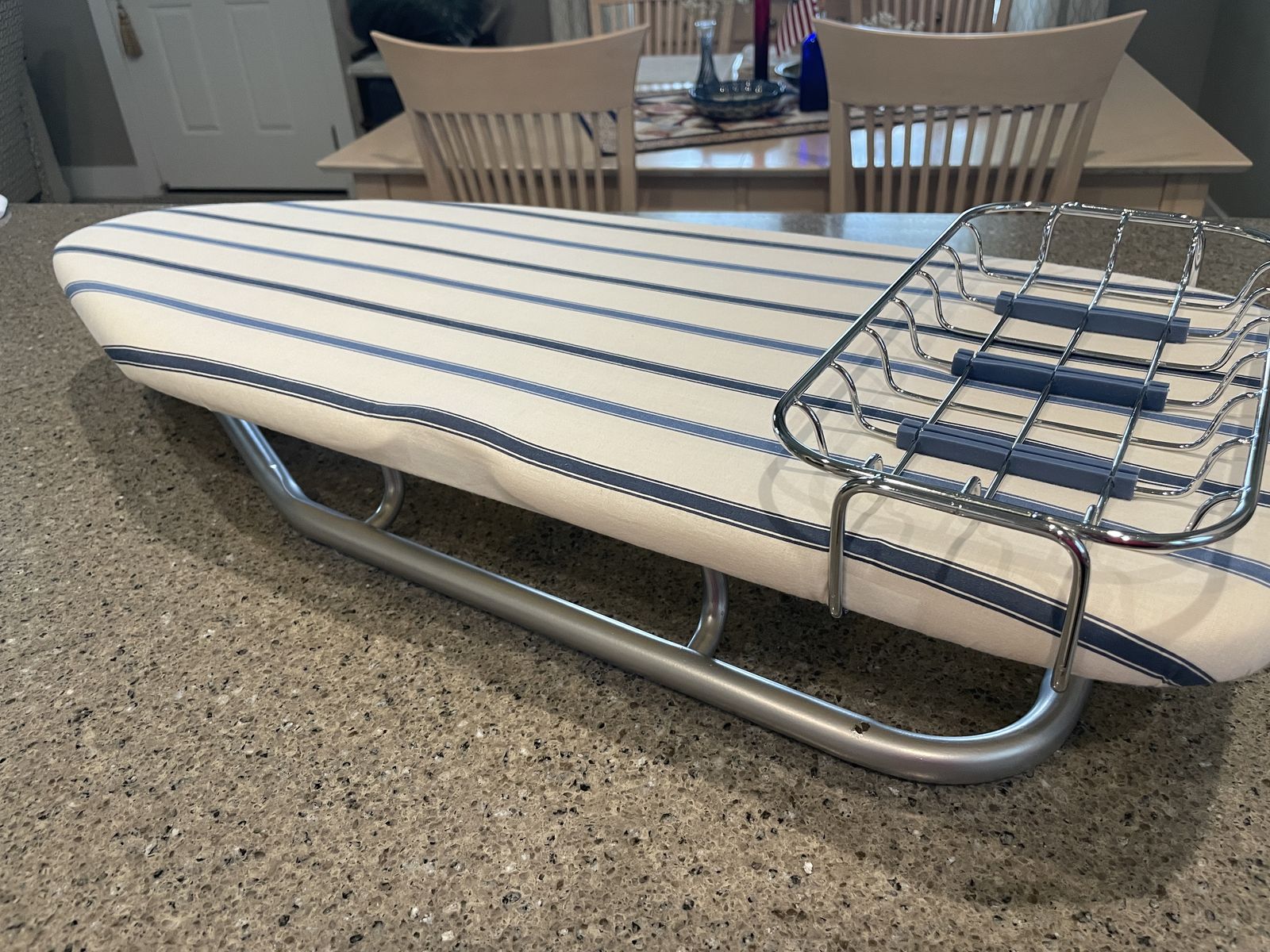 Tabletop Ironing Board with Removeable Iron Rest