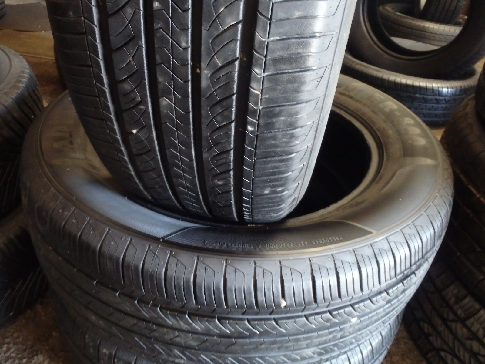 235/60R18 ADVANTA ER-800 PAIR OF TWO USED TIRES