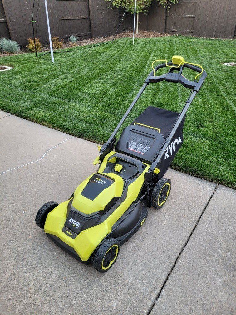 Ryobi Cordless Push Lawn Mower Battery not/include