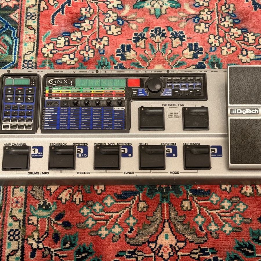 DigiTech GNX4 Multi-Modeling Recording Guitar Workstation Pedal with Power Supply and Manual