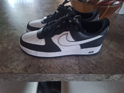 Nike Air Force 1 Low Panda Black White - Size 10.5