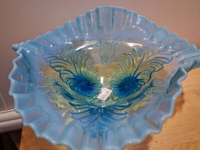 vintage/antique collectable glass