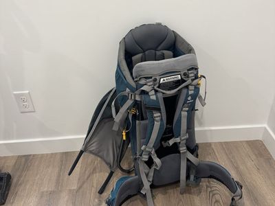Deuter Kid Comfort Child Carrier Backpack with Sunshade - Used Twice, Like New