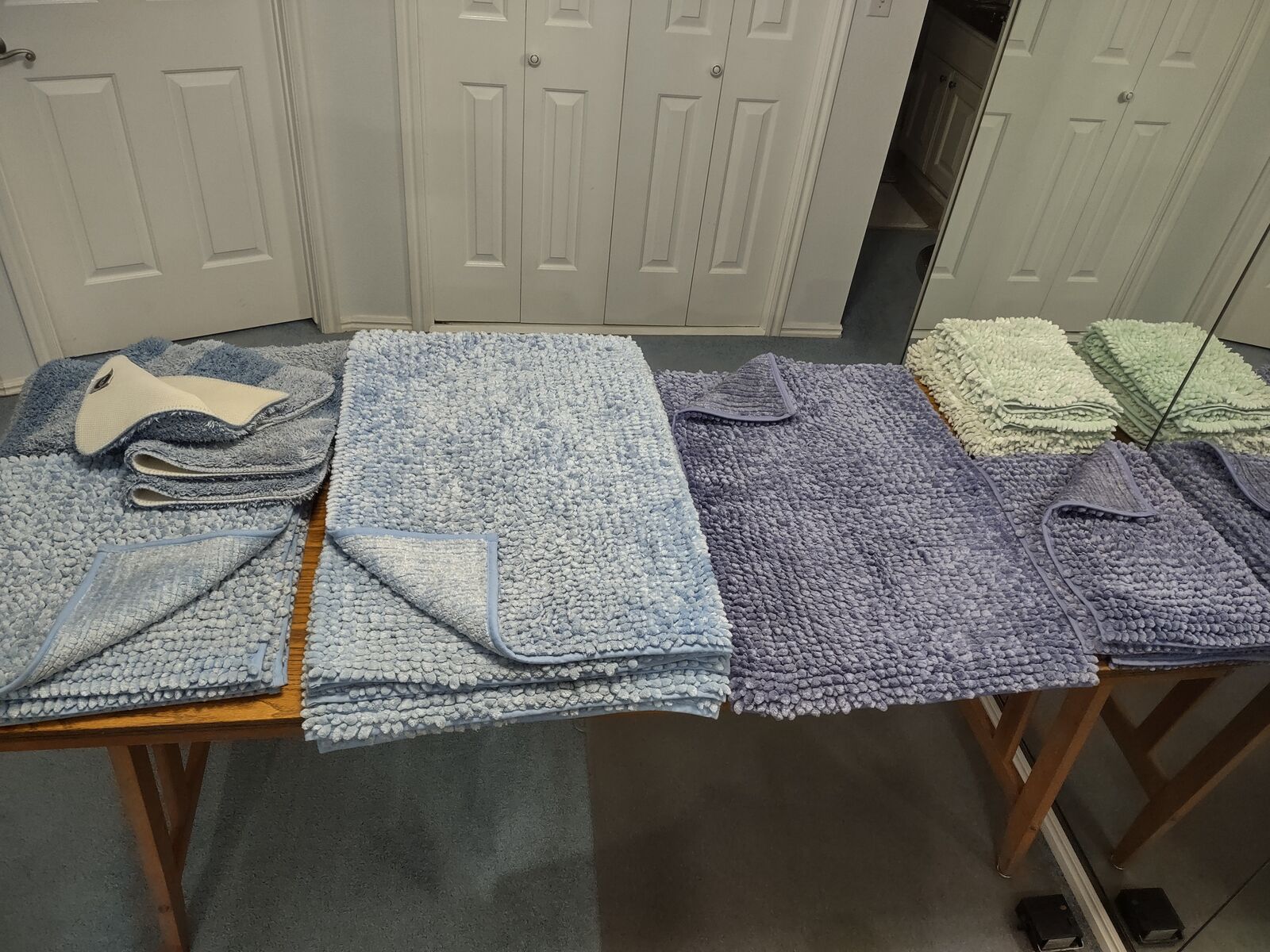 RUGS 19 priced by size