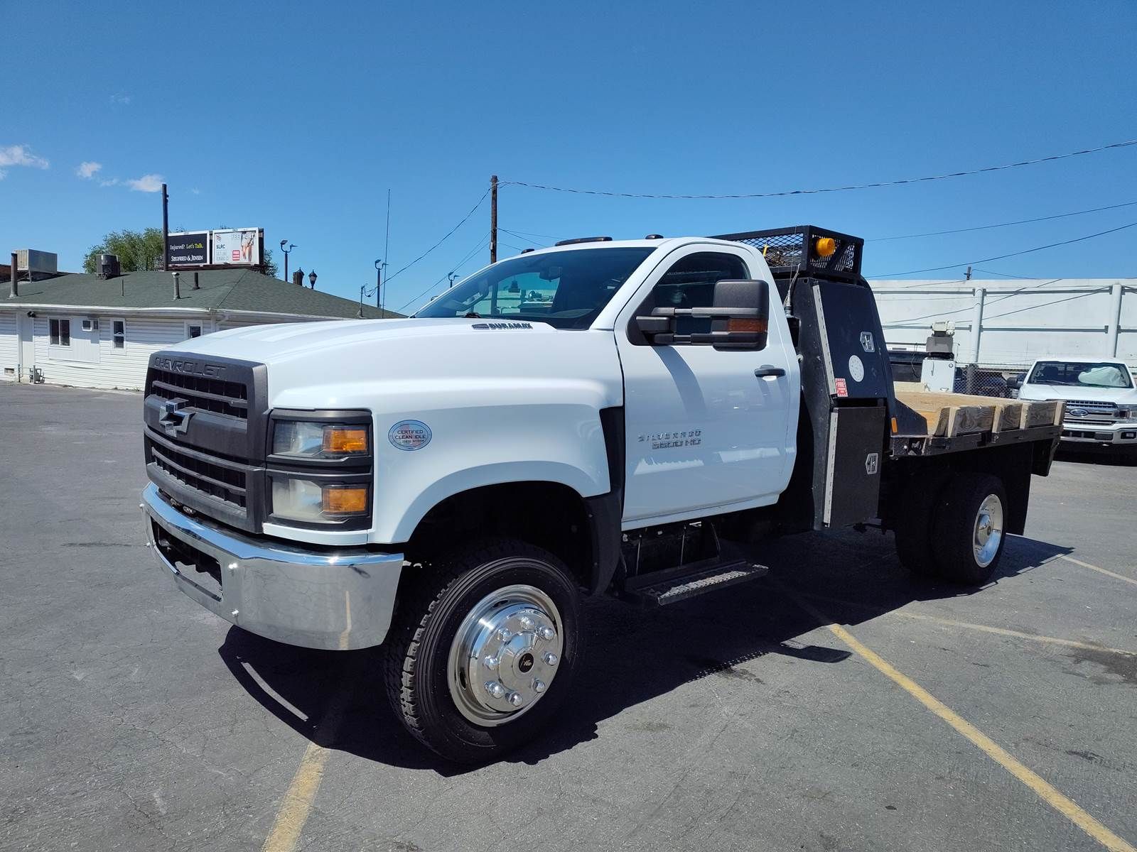 2019 Chevrolet 6500 HD 4X4 Flatbed Truck - CM TRUCK BEDS Flatbed / Platform Body