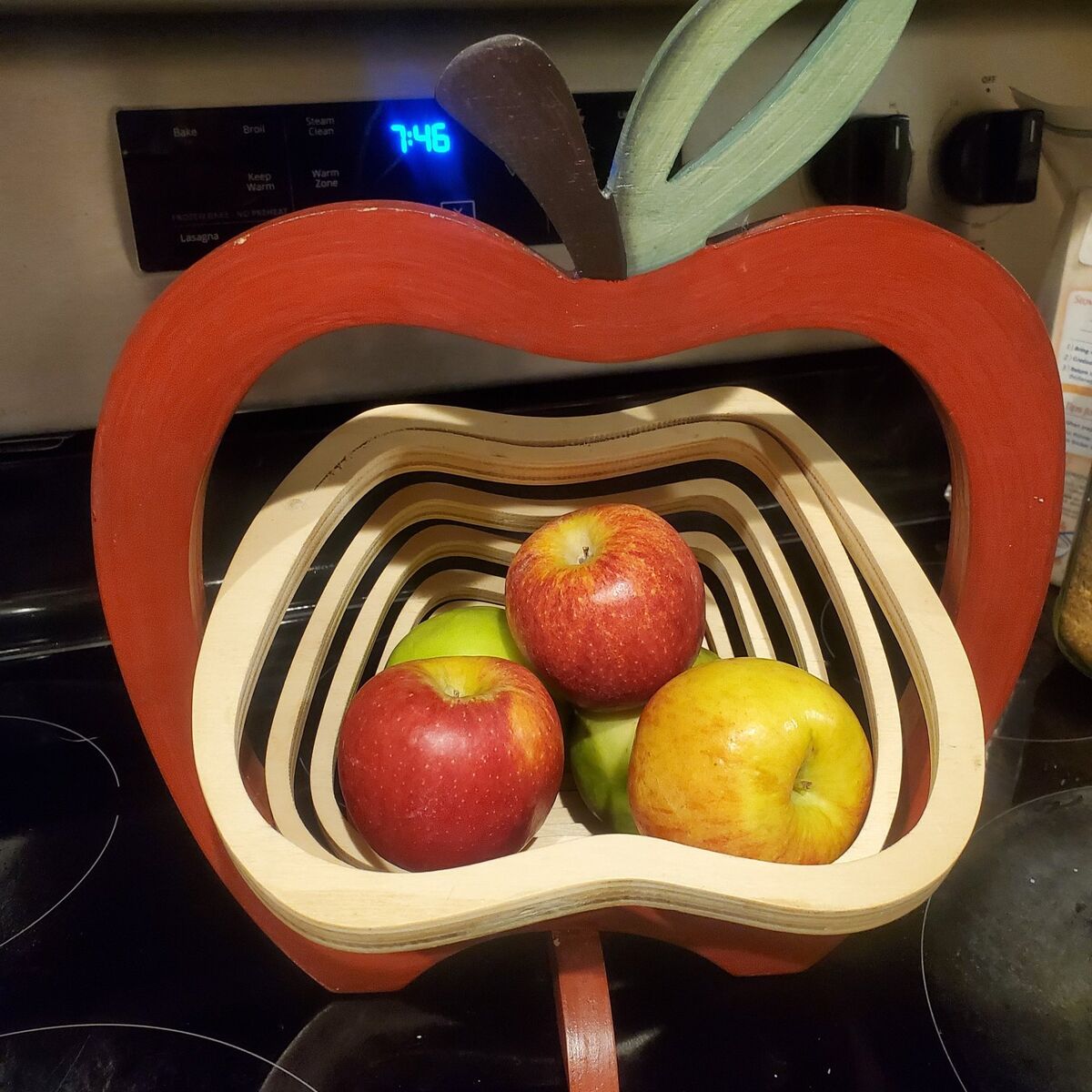 Lg.Vintage Farmhouse Fold Up Trivet/Fruit Holder