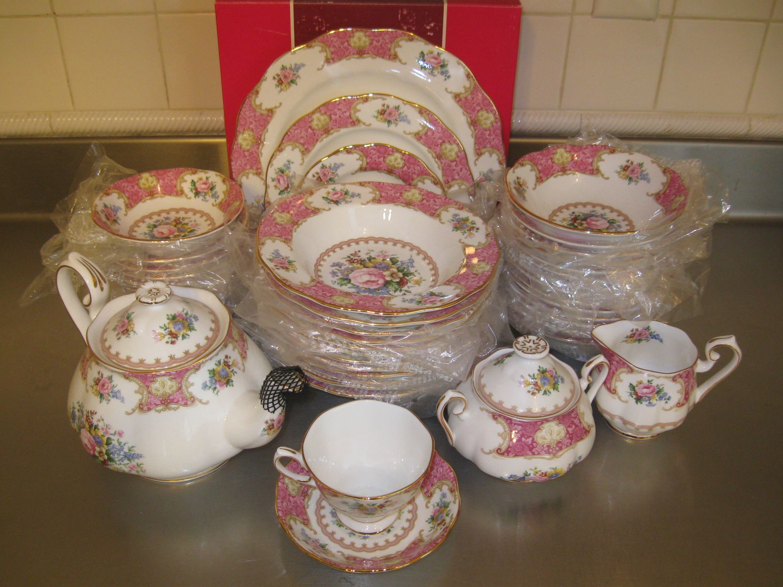 Royal Albert china set, service for 12.