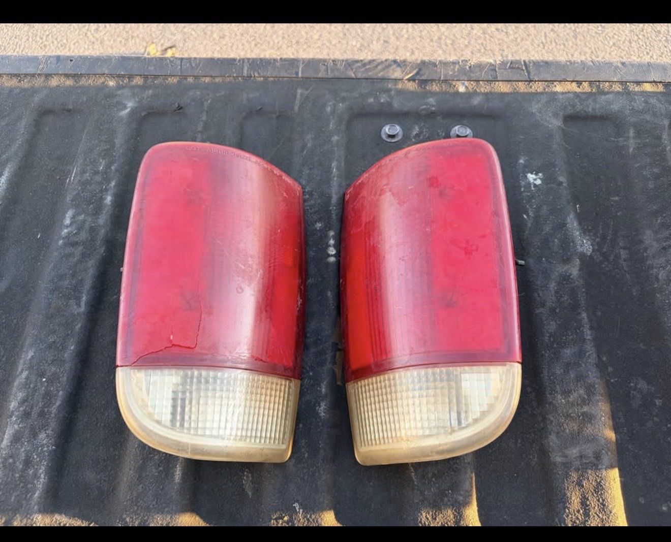 96 Blazer Taillights